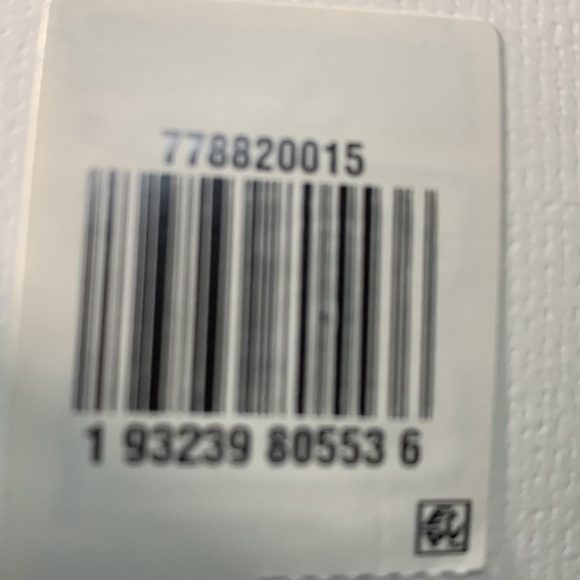 Levi’s Size 28 high rise deconstructed skirt - Picture 5 of 6